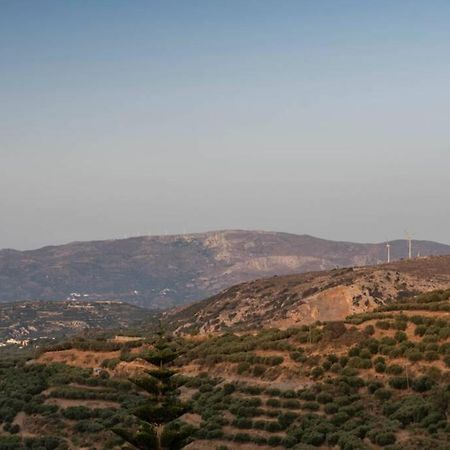 Paraspori Traditional Home With View מראה חיצוני תמונה